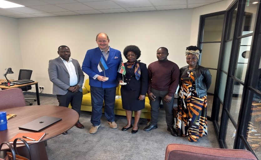 ARIN Explores Opportunities for Collaboration with Estonia