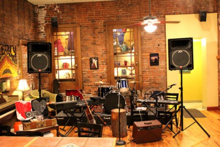 Tổng hợp các quán cafe acoustic Sài Gòn’ cực chất’ của giới trẻ