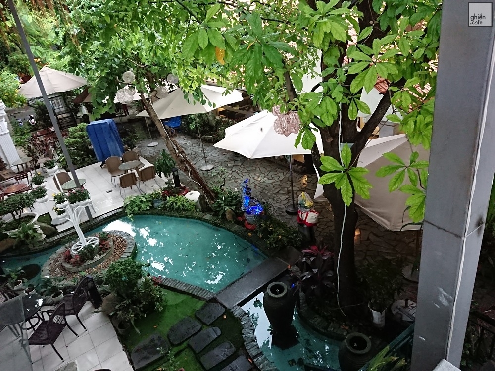 Pha Kê Coffee House