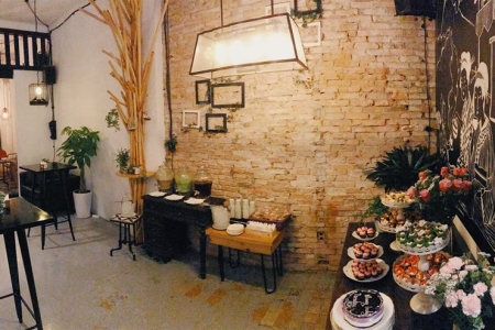 The 1985 Cafe - Đồng Khởi