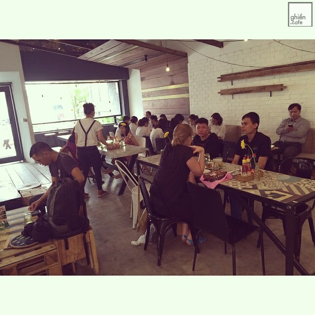 C.on Cafe