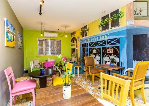 Cafe Con Hẻm Nhỏ - Nguyễn Thị Minh Khai