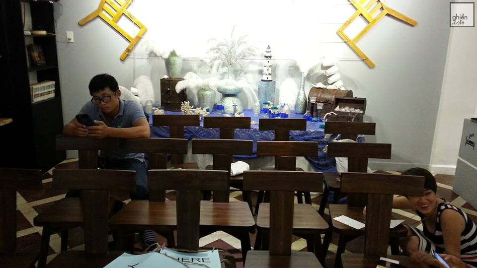 Windmills Saigon Cafe - Đặng Dung