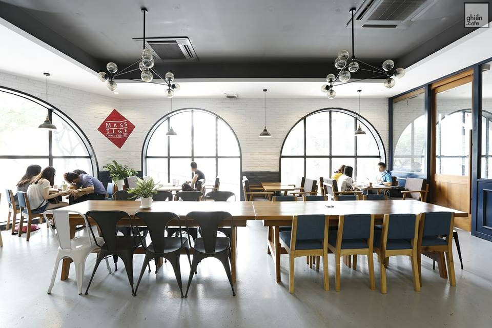 Masstige Coffee & Dessert