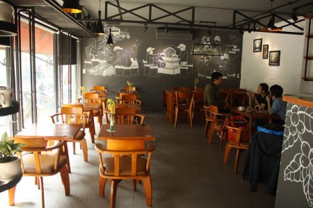 Ruby Land Coffee - Tô Hiến Thành