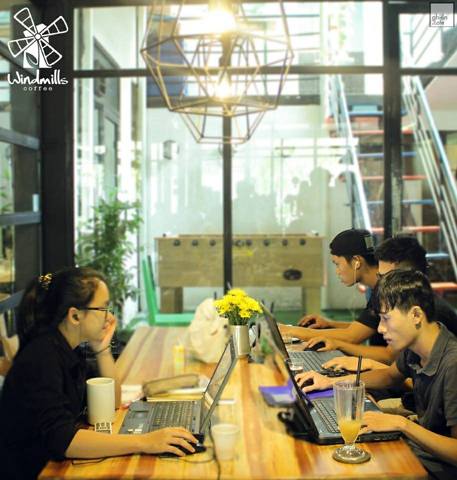 Windmills Saigon Cafe - Đặng Dung
