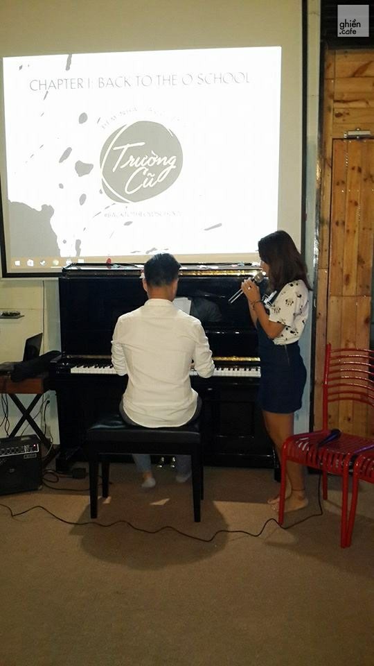 Xúc Xắc Xoay Cafe