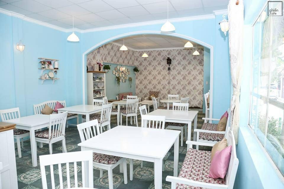 Mellow Creperie Cafe