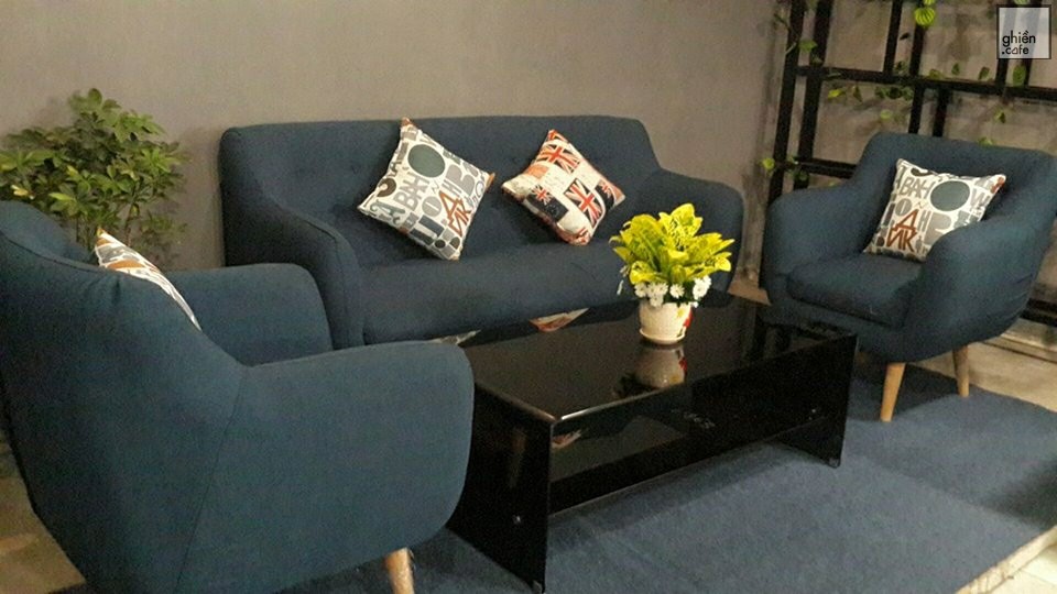 Xúc Xắc Xoay Cafe