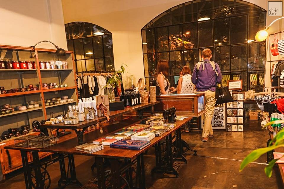 L'Usine Cafe - Đồng Khởi