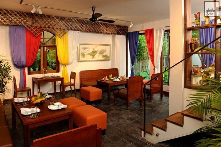 Hum Vegetarian - Restaurant Cafe