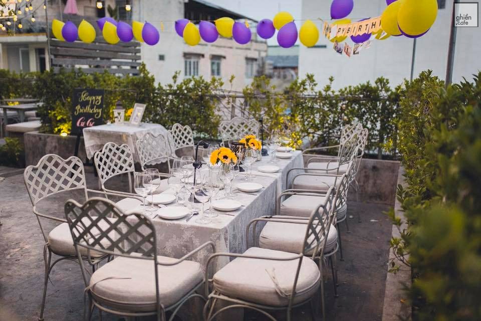 OZ Coffee House - Lê Văn Sỹ