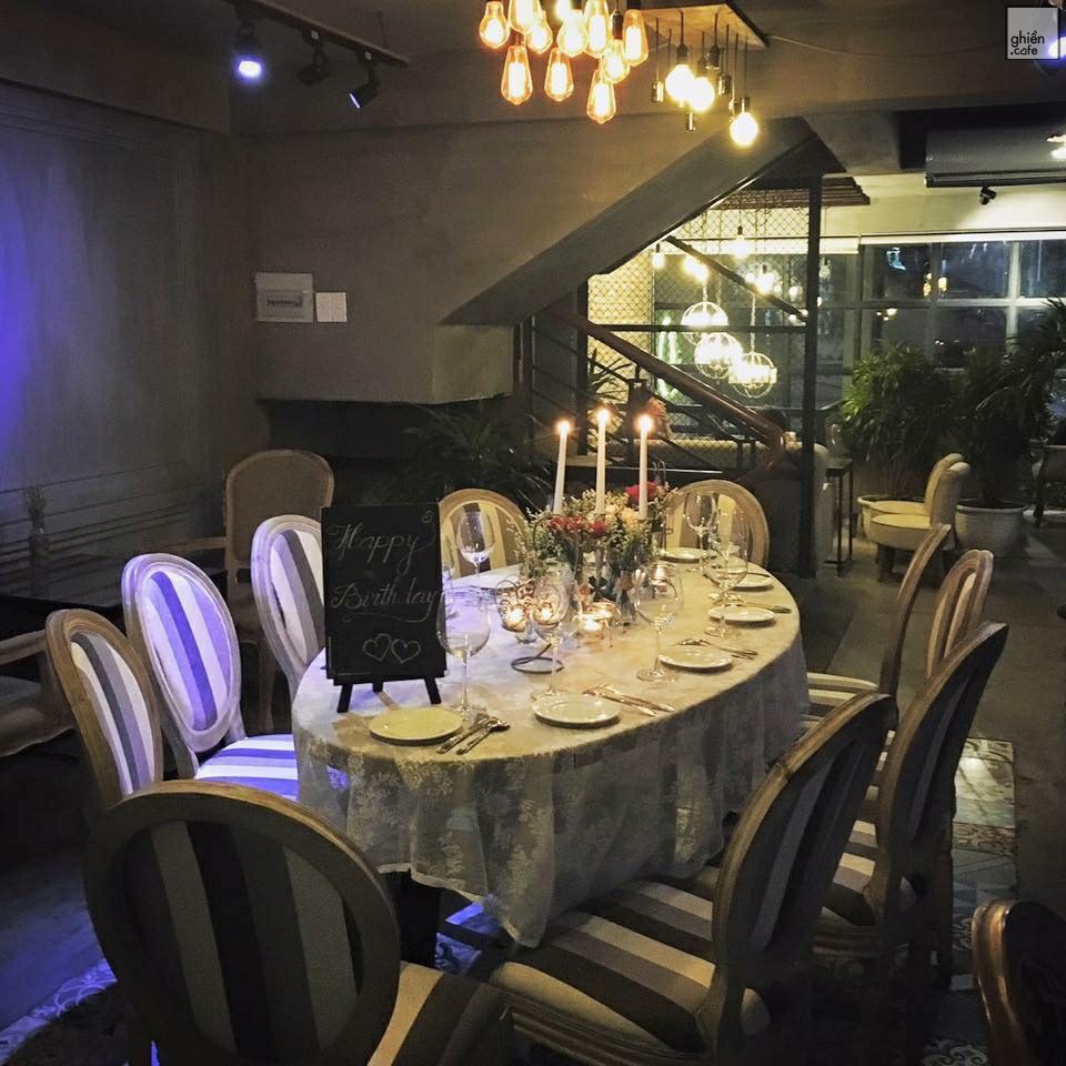 OZ Coffee House - Lê Văn Sỹ