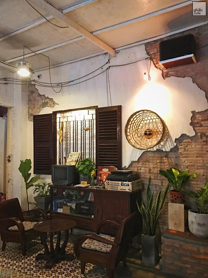 Saigon 80s. Nhà Mình