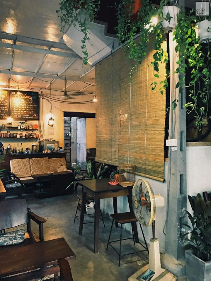 Saigon 80s. Nhà Mình