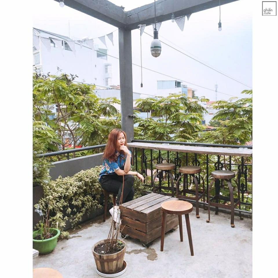 Đen Đá Cafe - Trà Sữa & Trà Đào - Hàm Nghi