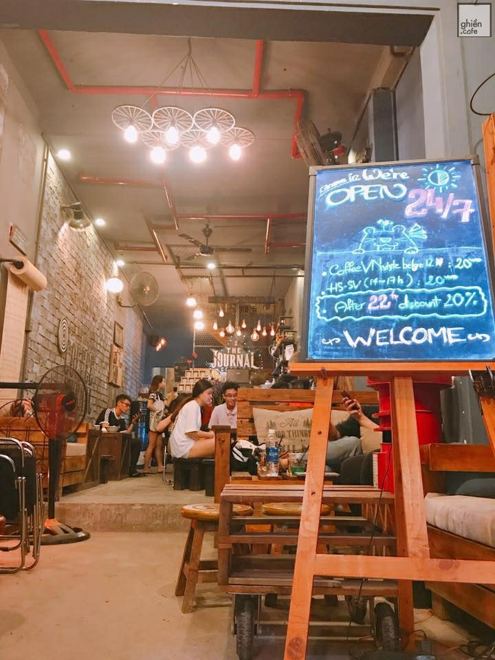 The Journal Coffee - Vintage Cafe