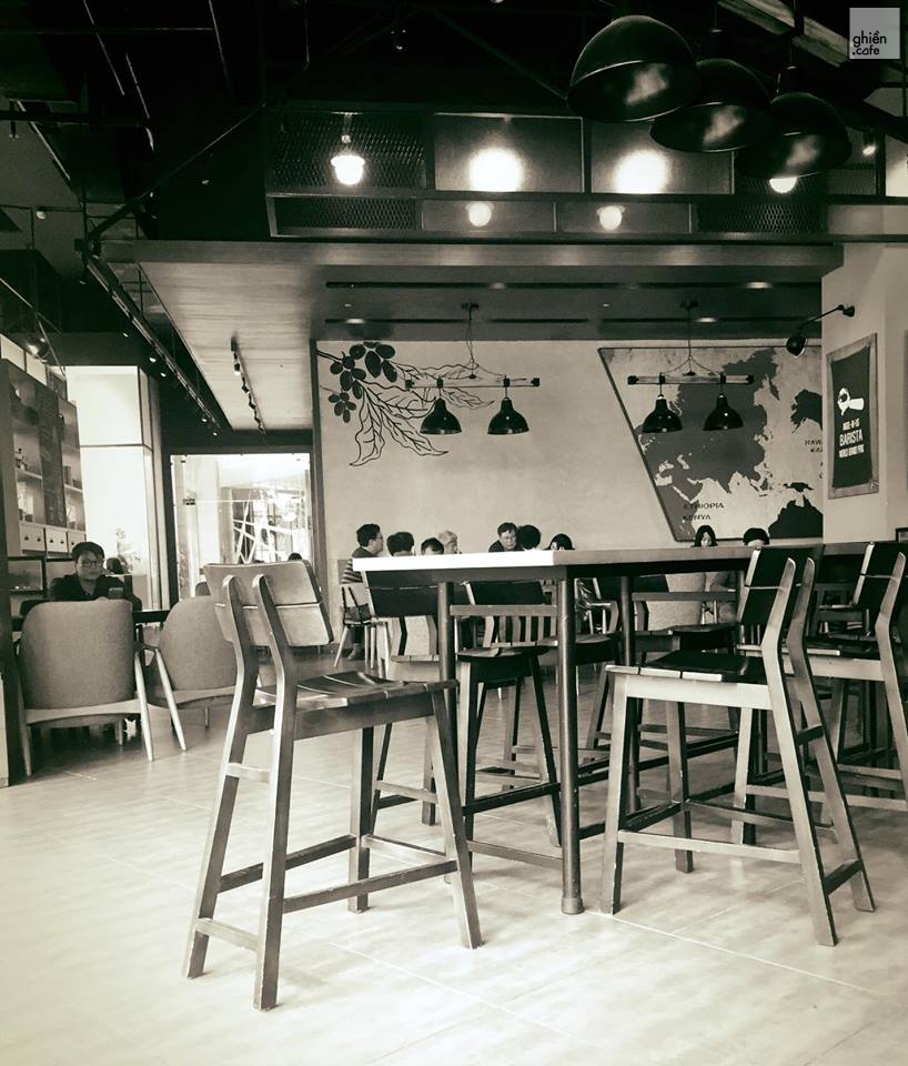 Angel In US Coffee - Lotte Center