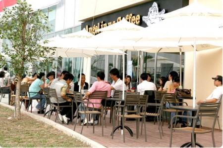 Angel In Us Coffee - Lotte Mart Nam Sài Gòn