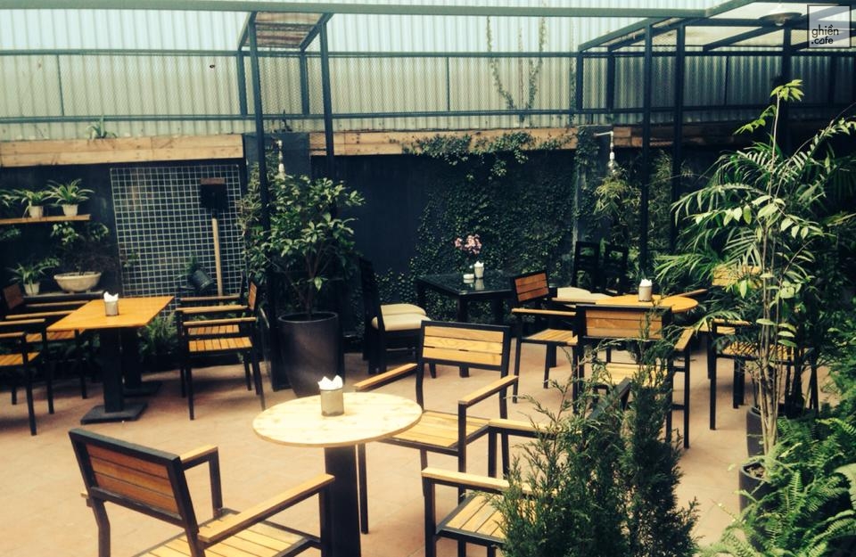 Aura Coffee - Phó Đức Chính