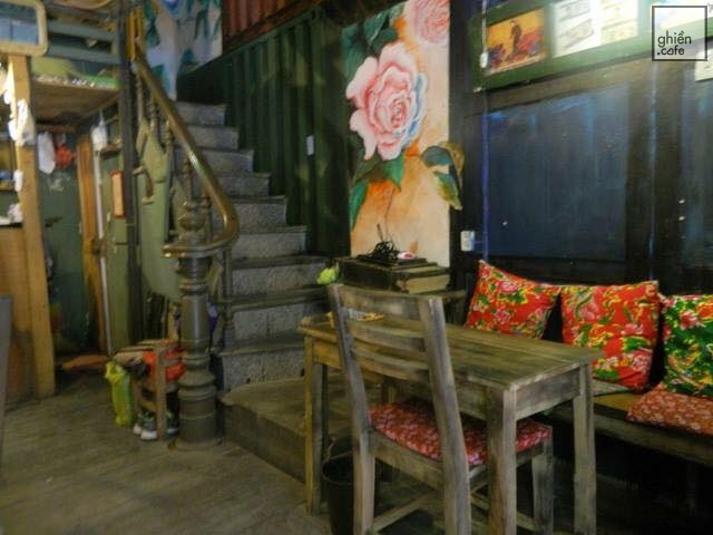 Bao Cấp Cafe - Giảng Võ