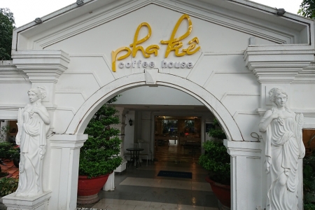 Pha Kê Coffee House