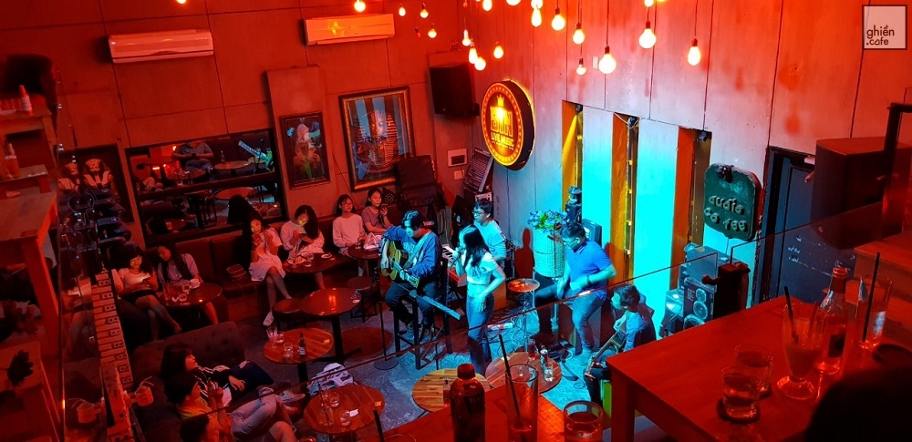 Bin Cafe Acoustic Thủ Đức