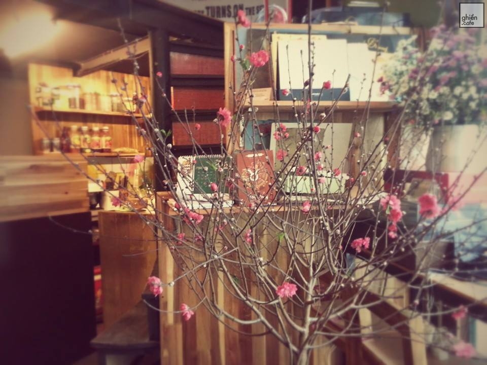 Book Coffee Shop Nguyễn Công Hoan