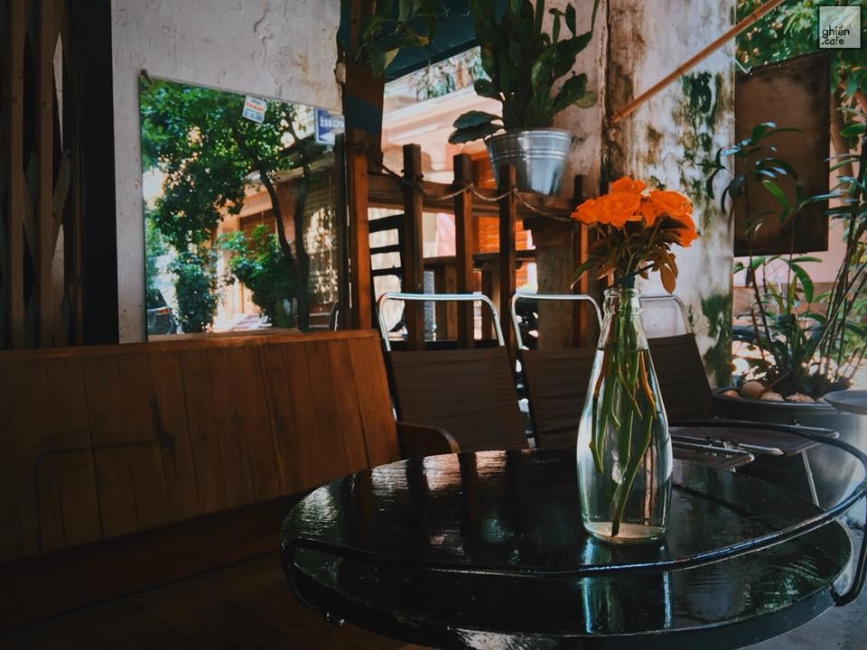 Bốt Cà Phê - Võ Văn Dũng