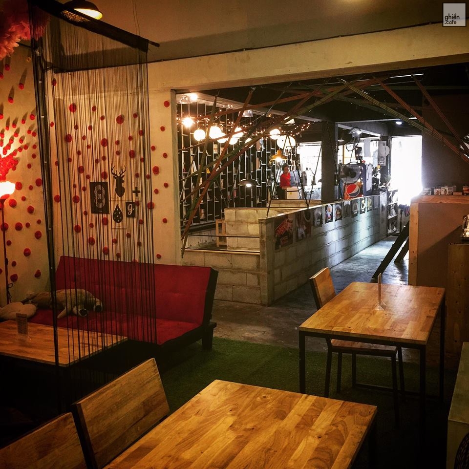 Cafe Comma - Cafe Sách & Boardgame
