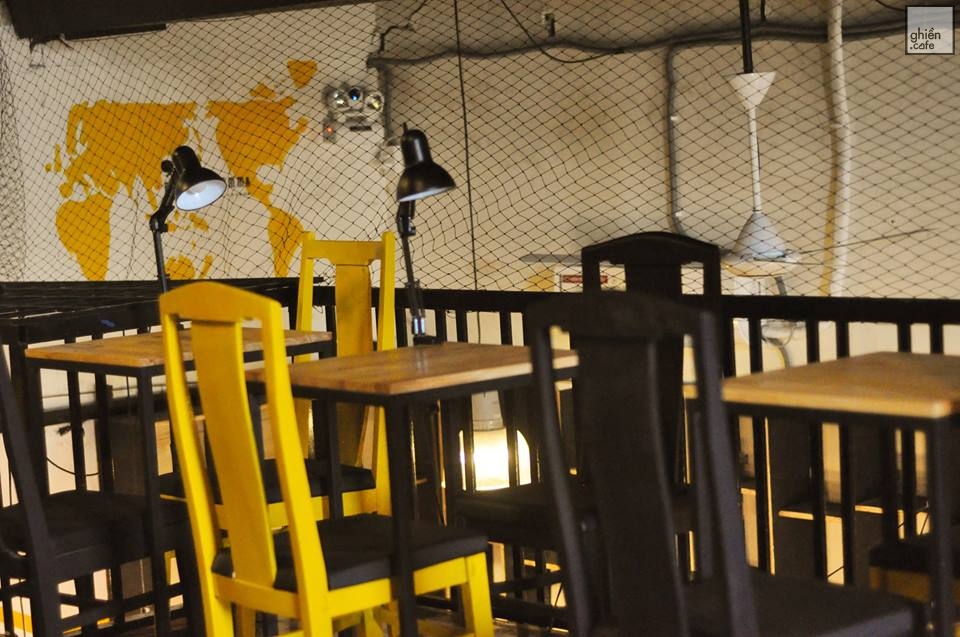 Cafe Comma - Cafe Sách & Boardgame