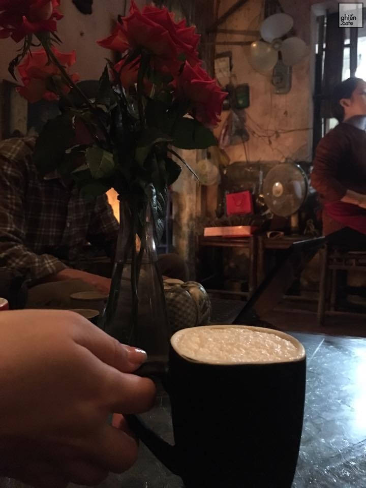 Cafe Cuối Ngõ - Cầu Giấy