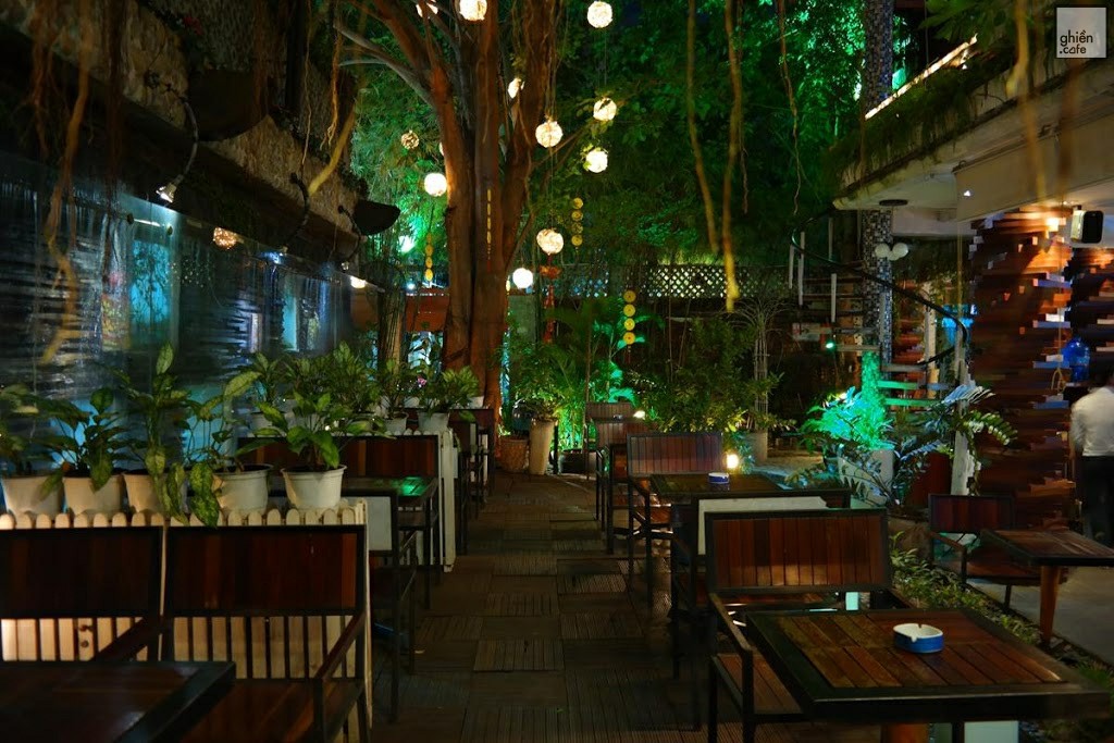 Data Cafe - Quang Trung