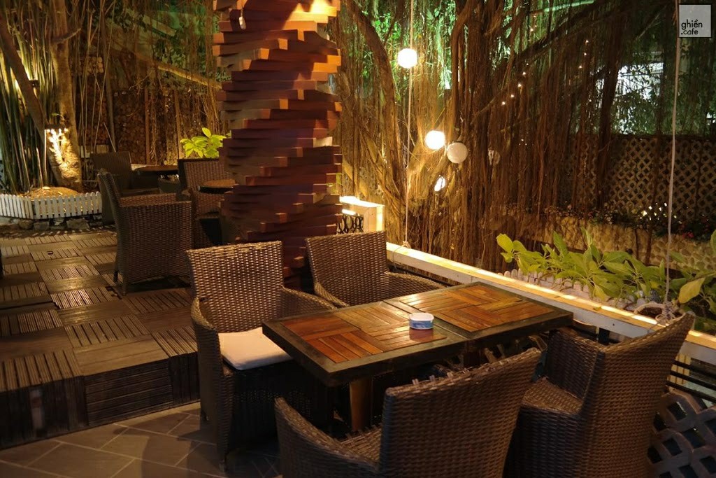 Data Cafe - Quang Trung