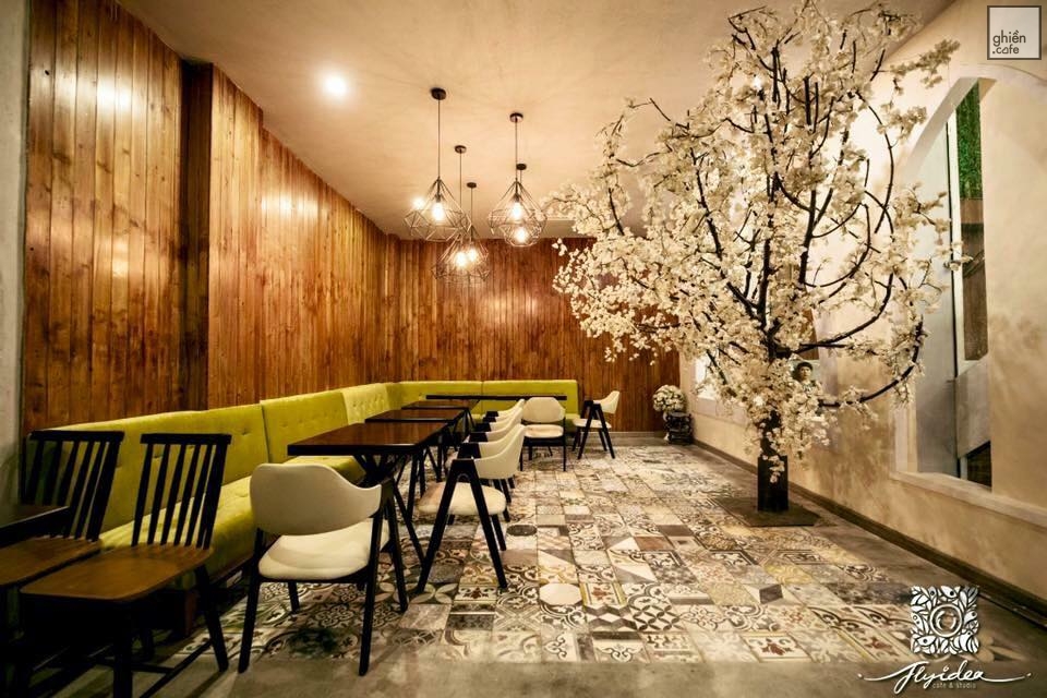 Fly Idea Cafe - Lê Hồng Phong