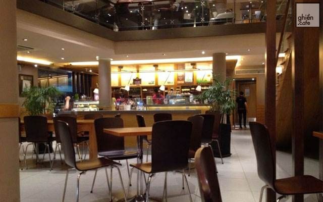 The Coffee Bean & Tea Leaf - Cách Mạng Tháng 8