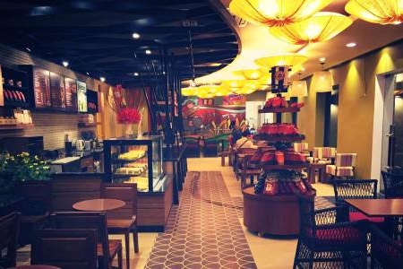 Highland Coffee - Bạch Đằng