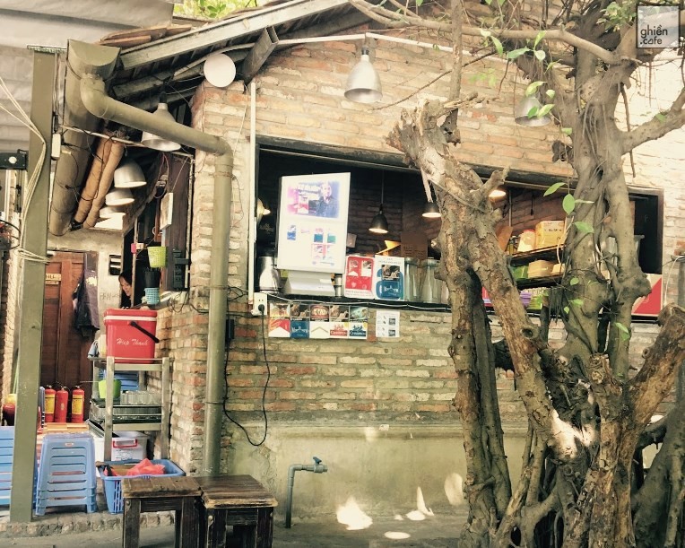 Ghế Đẩu Cafe - Hoa Mai