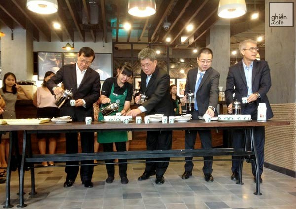 Starbucks Coffee - Rex Hotel