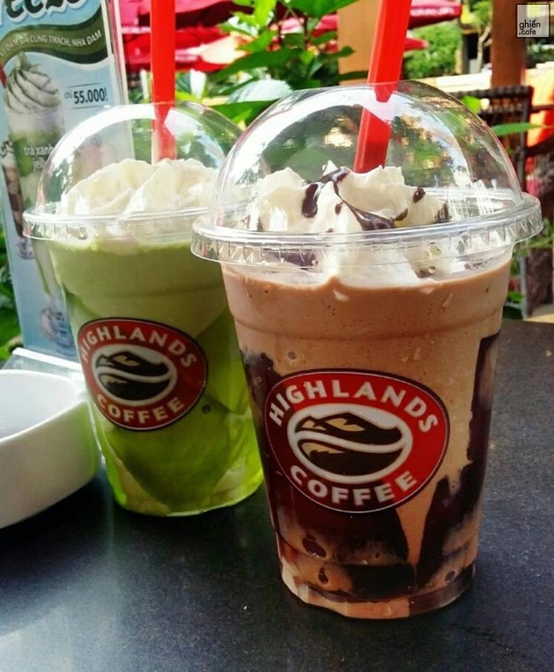 Highlands Coffee - Hoàng Đạo Thúy