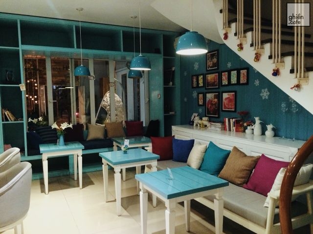 Home Cafe - Trần Kim Xuyến