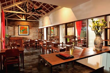 Hum Vegetarian - Restaurant Cafe