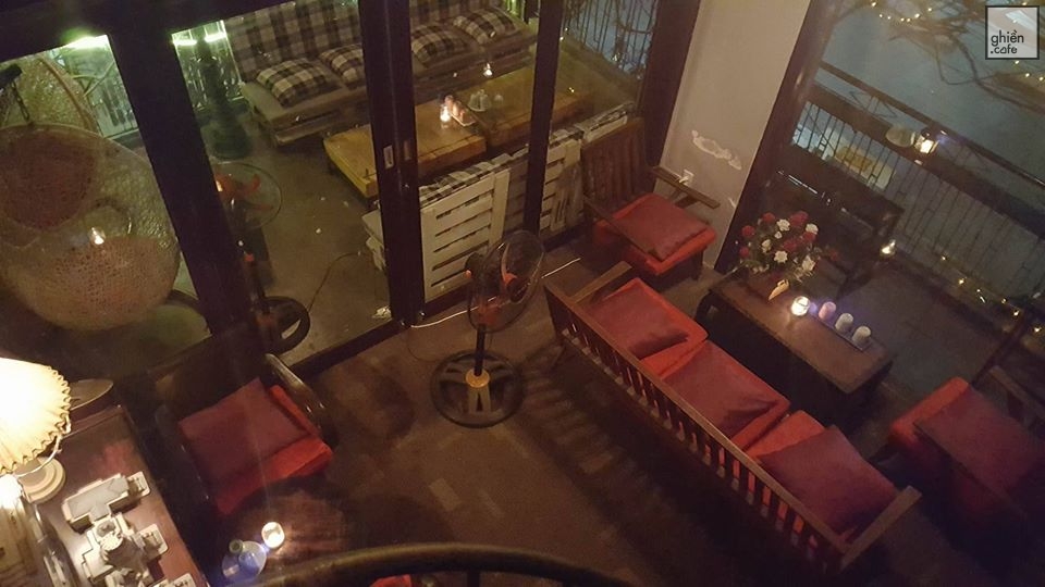 Kleine Ecke Cafe - Tô Hiến Thành