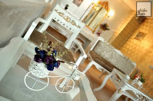 Lạ coffee -Giải Phóng