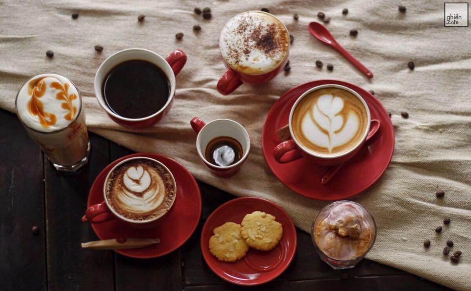 Lau Café - Trần Quốc Hoàn