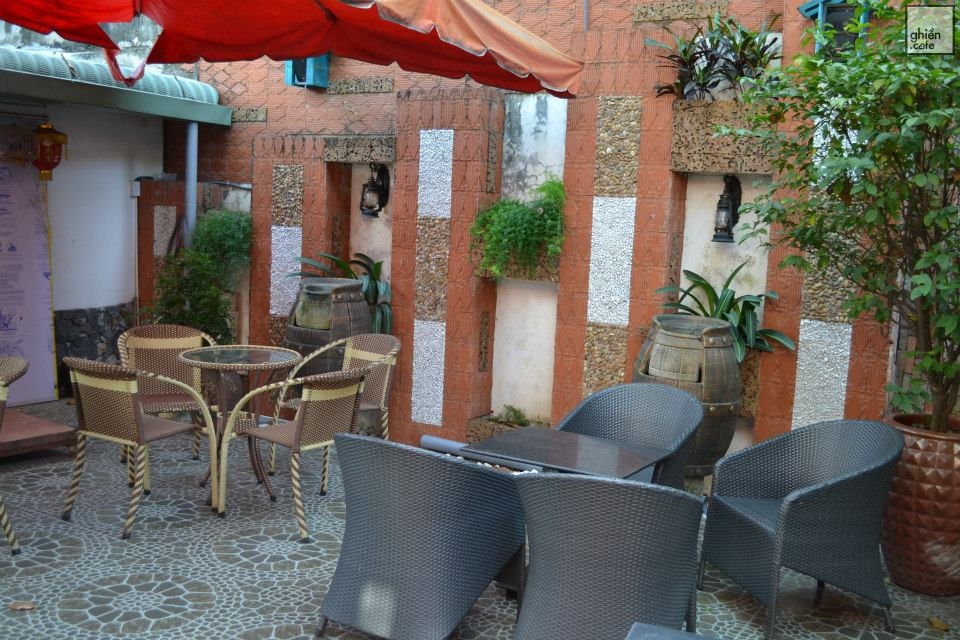 Love Garden Cafe