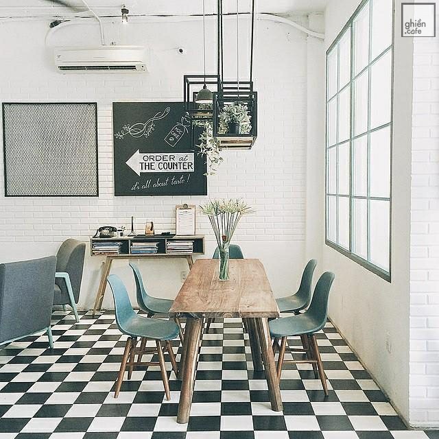 M2C Cafe - Lê Quý Đôn