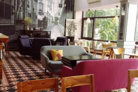 Metro Cafe - Nguyễn Khắc Cần