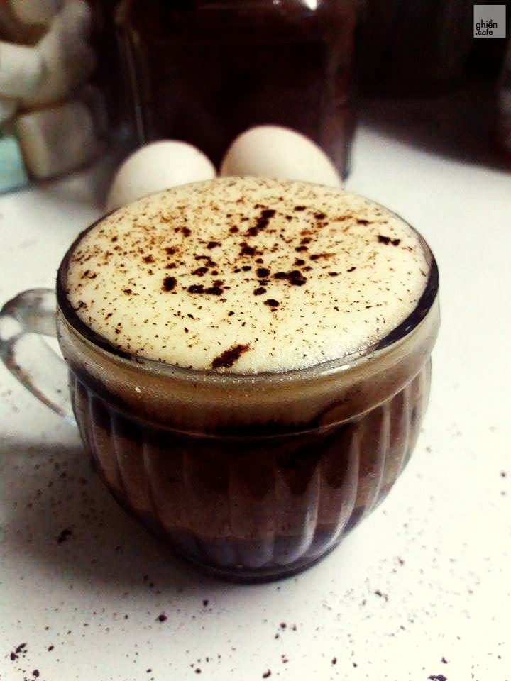 Min Coffee & Waffles