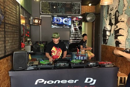 MIX.X Cafe - Phan Xích Long